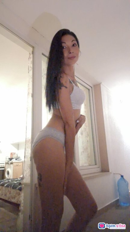  чаровната Лина😘