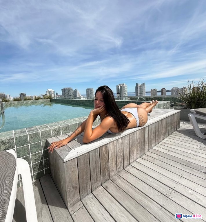 Erotic therapy  Maria прочети описанието