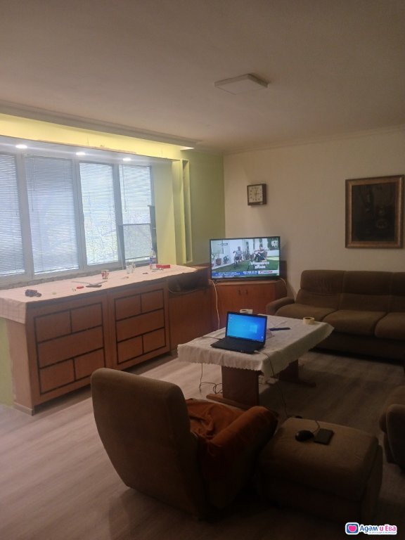 Two-room apartment for personal meetings, business and corporate