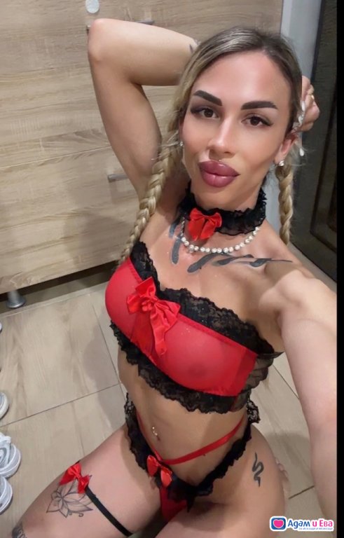 Passion and sex appeal in one. 100% real 🔥