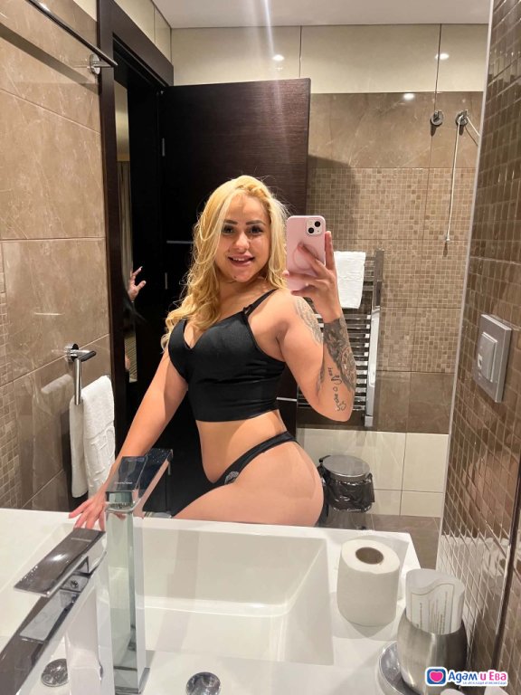 Hot girl 🔥