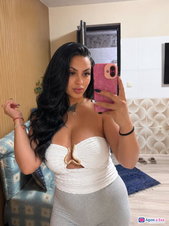 100% real photos New in town💦😍