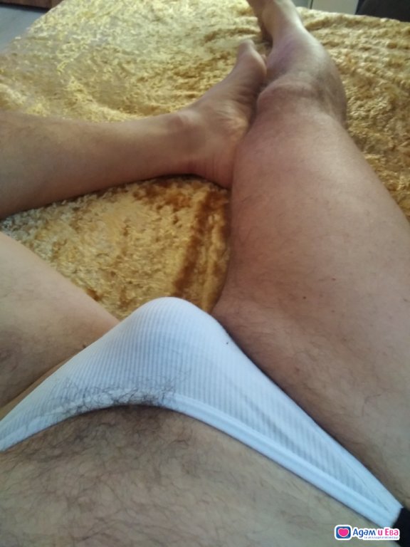 I am sponsoring a feminine boy +18