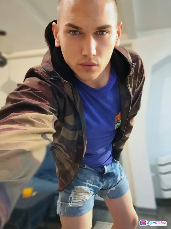 Атанас - Активен 20 см 🔥70 евро 🔥  Звънете не пишете Пловдив 
