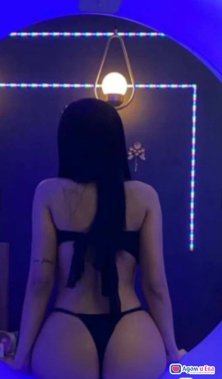 минути 🤔🙈💋Харесва ли ти това което виждаш🙈💋❤️