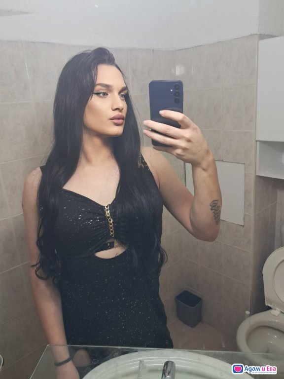 Lara - Massage + French + sex 30 min 70 euros