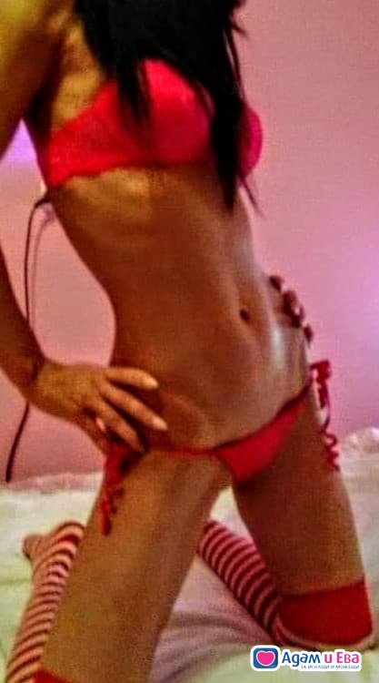 Sexy kitten on her own turf 30 min 70