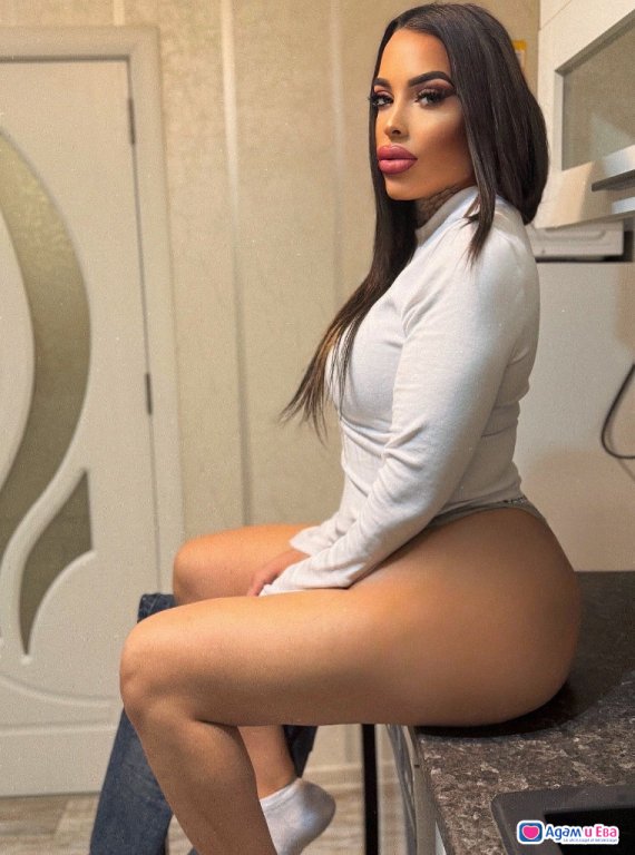 Hot Pussy😋