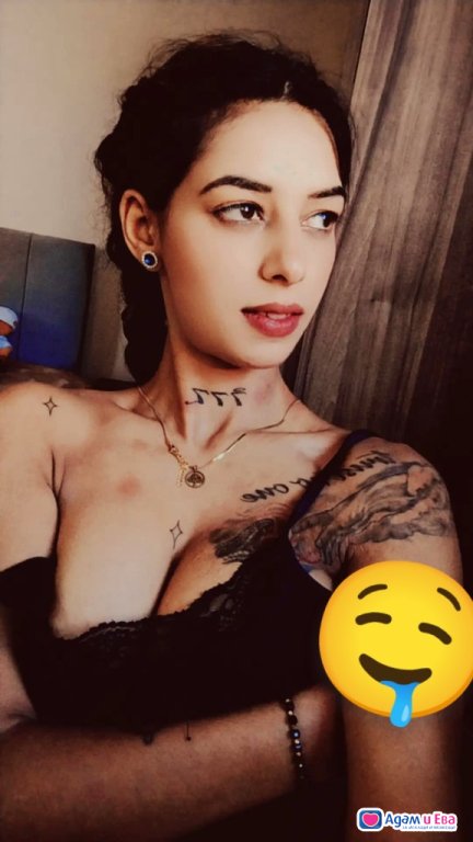 Анално глезла😘😘🤤