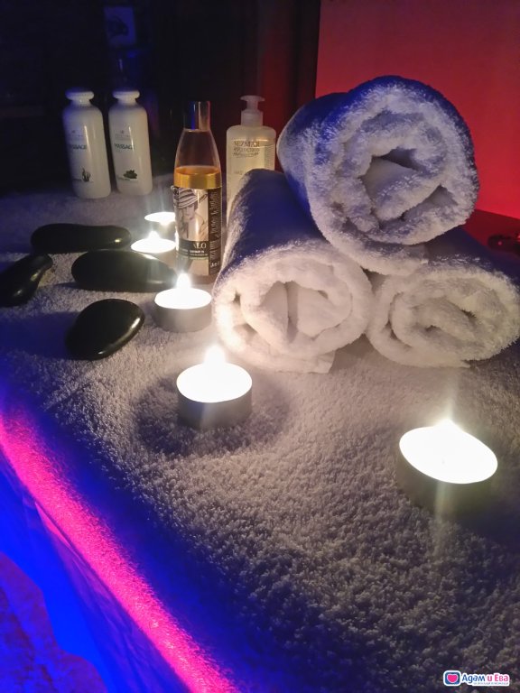 Massage by a masseuse