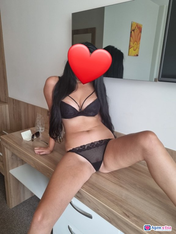 Eli❤book me on WhatsApp