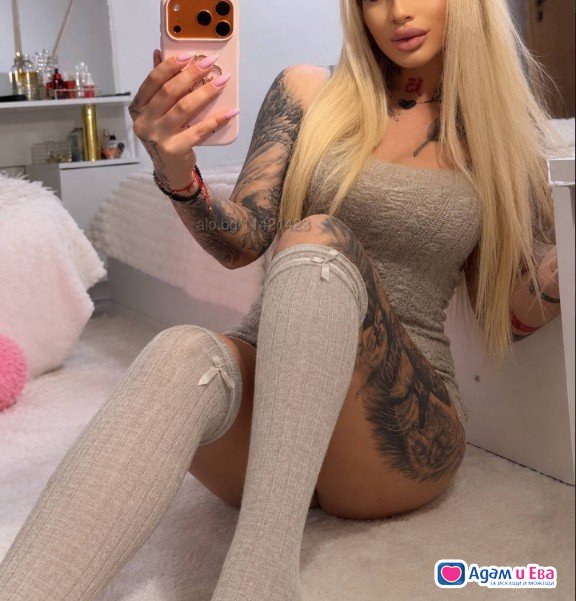 Hot blonde 