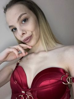 Орыс порно пожлое жечина видео Үлкен кеудесі бар белорус қызының секс-кастинг бейнесін қараңыз.