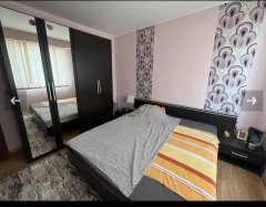 I am renting a room.