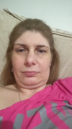 Несъм компаньонка