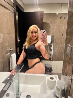 Hot girl 🔥