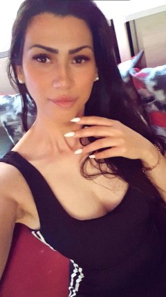 🤗