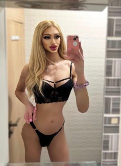 Предлагам масаж + още изненади Пробвай нещо различно— Adamieva.info Предлагам масаж + още изненади Пробвай нещо различно