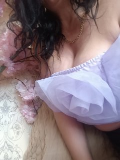 Sexy,hot, Milf.,I speak English very well — Adamieva.info Sexy,hot, Milf.,I speak English very well