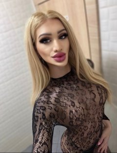 Предлагам масаж + още изненади Пробвай нещо различно— Adamieva.info Предлагам масаж + още изненади Пробвай нещо различно