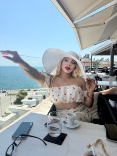 Andrea cavalli porn star