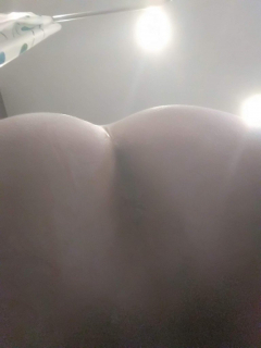 Tight ass looking for a leather anal dilator