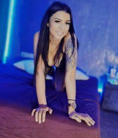 New to video chat only serious, able-bodied gentlemen 