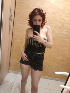 Свирка в кола 25€ с кондом 35€ без