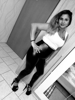 Ела опитай нещо ново и реално 💋