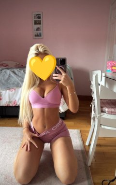 💋 Магнетично привличане и нежно докосване
