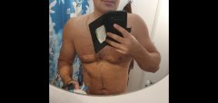 Good looking, discreet, educated man looking for a dominant lady