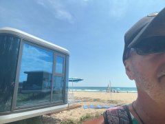 I'm looking for a beach companion..