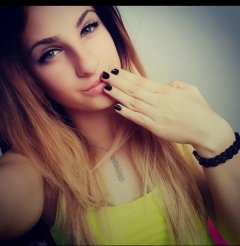 I'm with you again 😍🥰💋💋