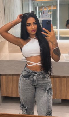 Hello here alone for you to have fun 30 min 80 h 150 