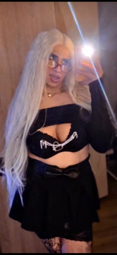ЕДНА ЦЕНА full PROGRAM ) no condom GFE 200€ последен ден