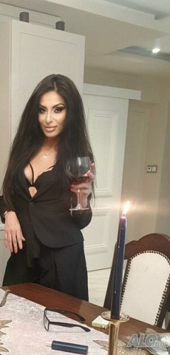  30мин50EUR  може и на ваш адрес или хотел 
