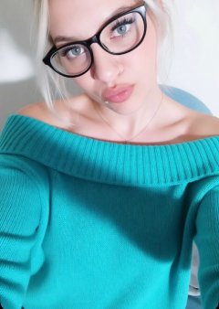 Your top bevel 1h, 80€. French without bonus🔞🥰😘