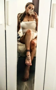  Мони 