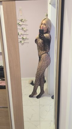 Hot Raya(30 min 80euro)
