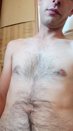 Търся си работа имам опит като масажист  София спешно  
