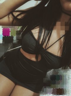 💋 bebby girll - Алчна кучка за сеексс... 🤤
