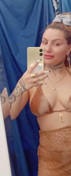 Посещавам хотели и адреси😘