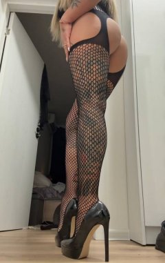 Top Blonde NEW