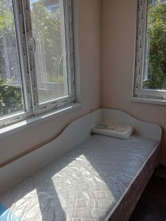 Separate floor