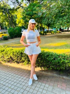 Don't Wonder 🤔, Call Me 📞 and Have the Greatest Fun!! 💸