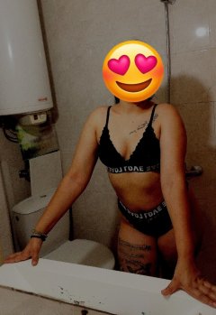 Anal in the price for 1 hour promotion 
