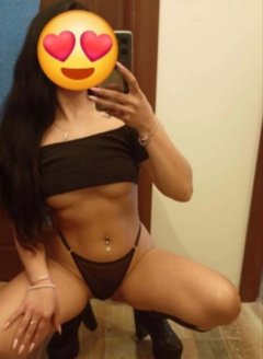 😻 new in town! 😻